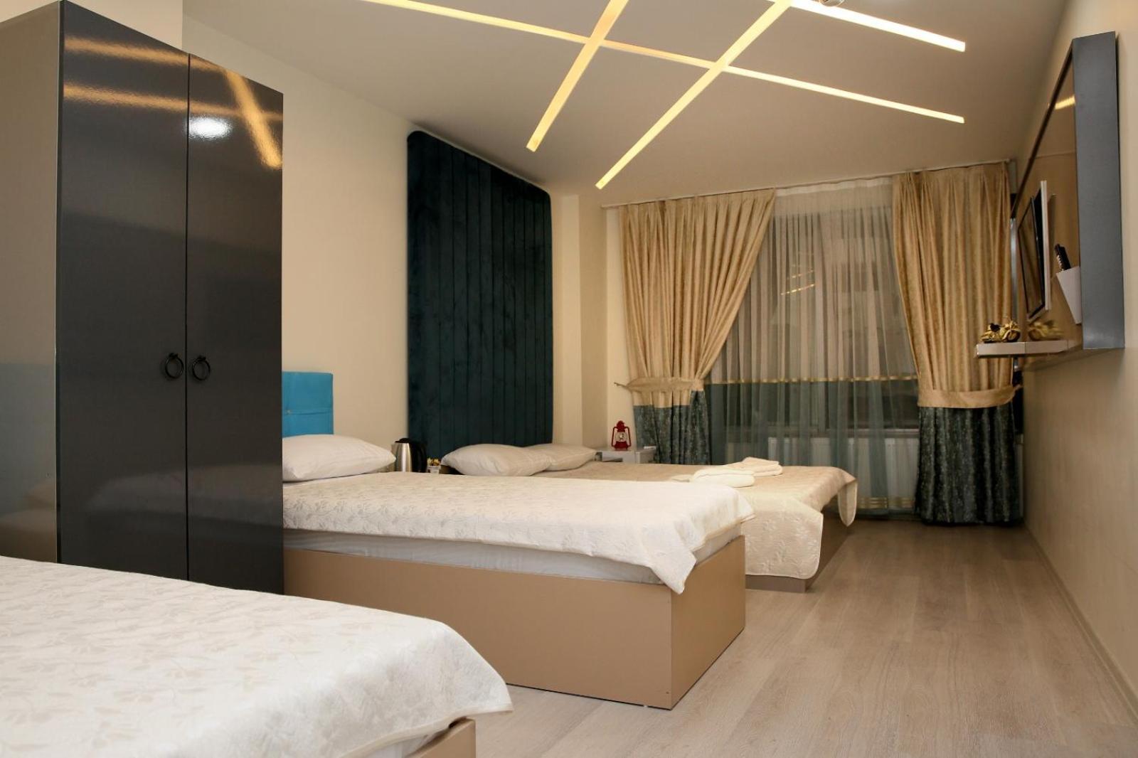 Blueway Hotel Istanboel Buitenkant foto